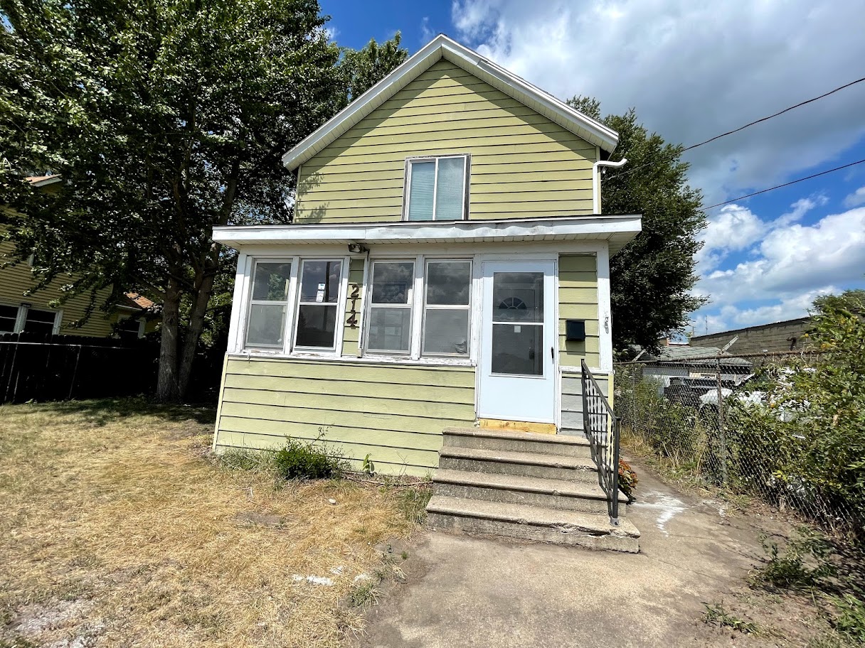 214 Edwards Street