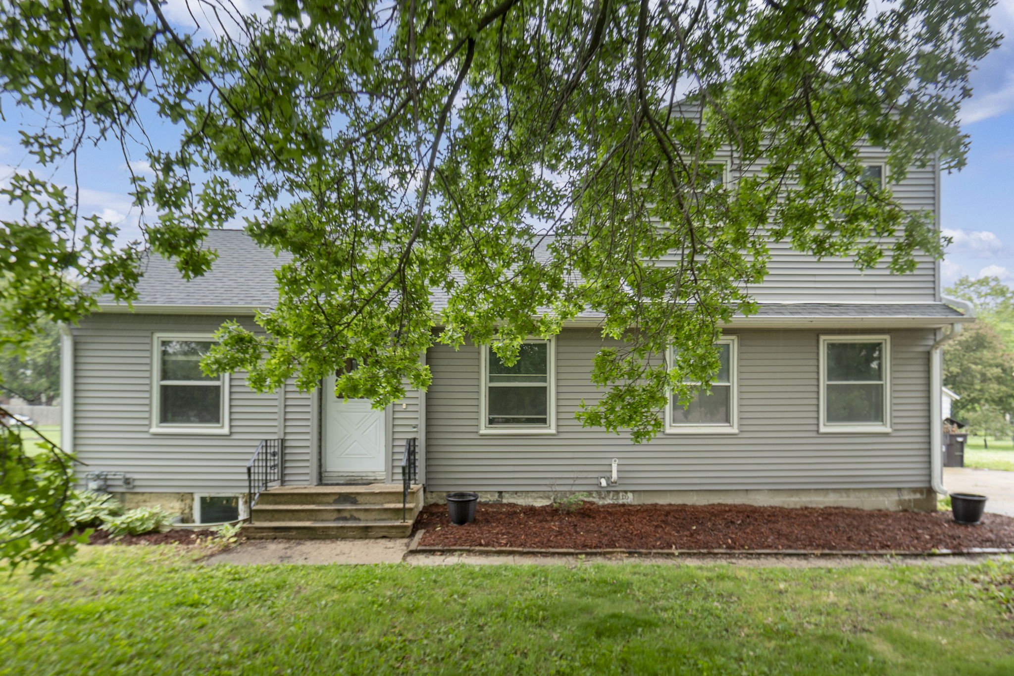 3310 Rownd Street