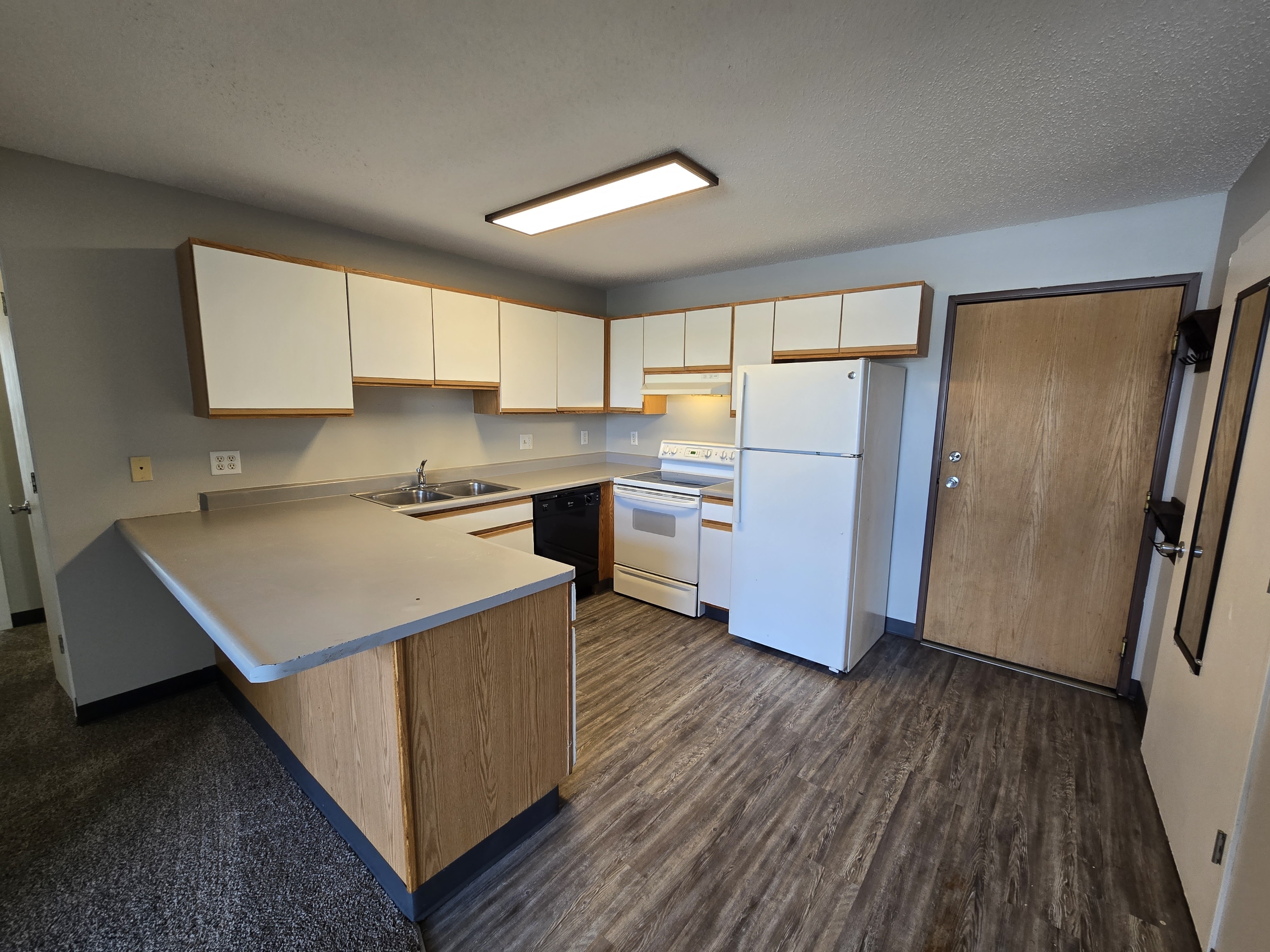 60 Miller Avenue Southwest #13