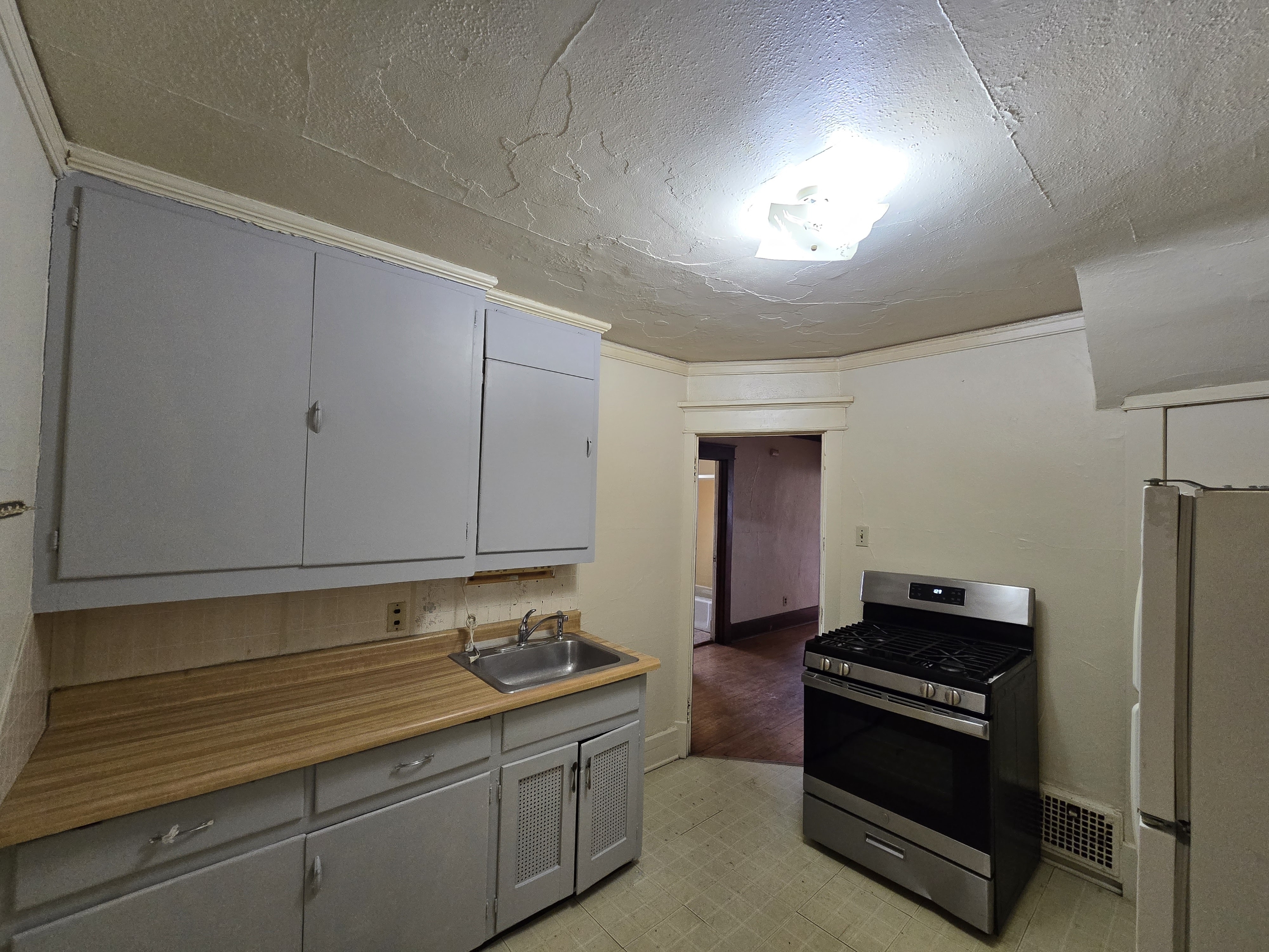 118 1/2 Harrison Street